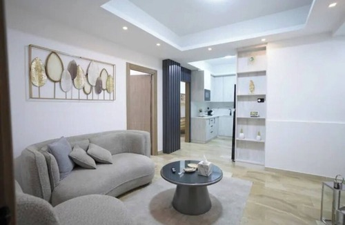 Amman Apartment | #1 Amazing and Modern Apt. Near US Embassy, Abdoun