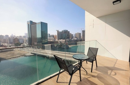 Abu Dhabi Apartment | 1 Bed Room Apartment 1 Min walking to Cleveland and Galleria Mall Maryah Island