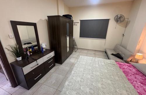 Al Majaz Apartment | 1 BHK Flat