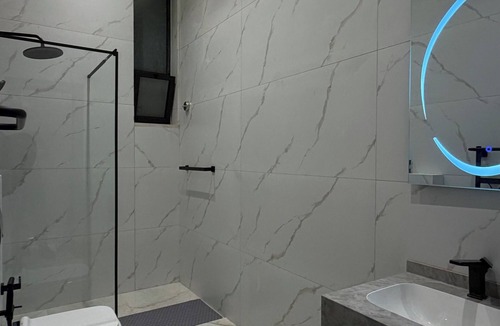 Al Abdali Apartment | 105 tara-JRE Jabal Al Lweibdeh with stunning view