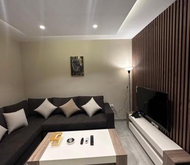Al Swaifyeh Apartment | 107 AL-NAJEH JRE Apartments For Rent ave