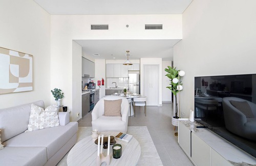 Madinat Zayed Apartment | 1BR 3802 Forte Tower 2