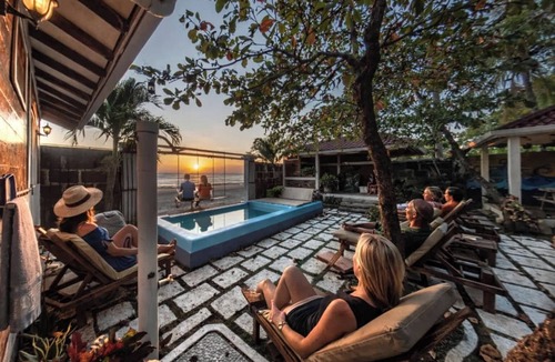 Pochomil Cabin | 2 Beachfront casitas for 8 w Pool & AC, Wifi