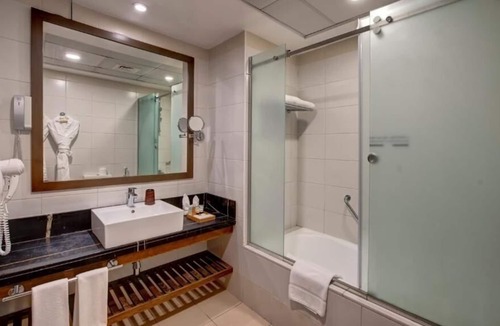 Al Sufouh 2 Apartment | 2 Bedroom Apartment Near Dubai Internet City Metro