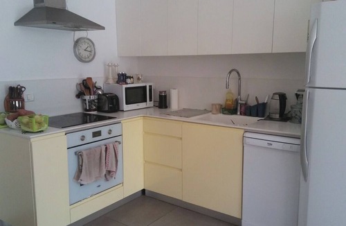 Emek Refaim Apartment | 2-bedroom garden apartment in fabulous Baka Jerusalem with AC