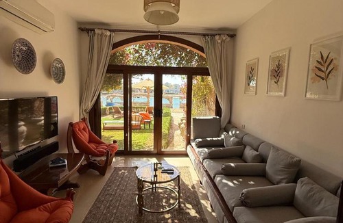 El Gouna Apartment | 2 Bedroom Ground Floor New Nubia - 2 minutes walk to marina Abu Tig