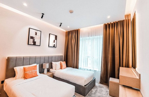 Al Danah Apartment | 2 Bedroom Modern, Abu Dhabi
