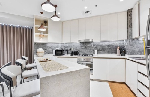Business Bay Apartment | 2BR Central Apt in Business Bay