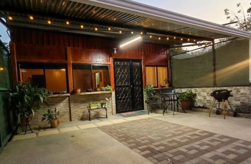 Coco House | 2BR Home Near Ocotal Beach | 5 Min to the Beach, 8 Min to Coco