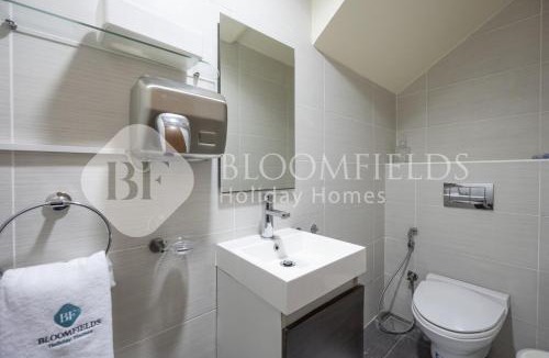 Dibba Apartment | 2BR+Maid - Mina Al Fajer Fujairah