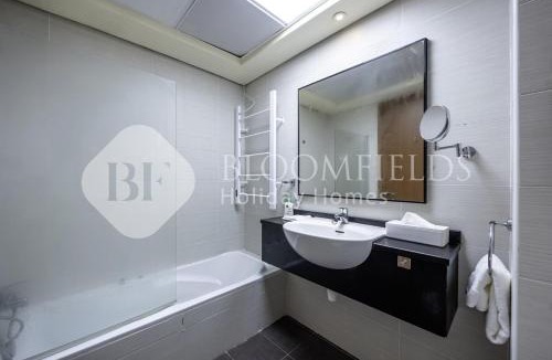 Dibba Apartment | 2BR+Maid - Mina Al Fajer Fujairah