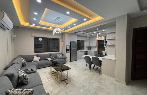Al Jubeiha Apartment | 3-bedroom apartment in lovely Amman with AC