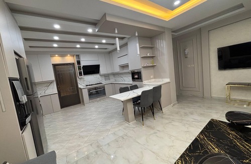 Al Jubeiha Apartment | 3-bedroom apartment in lovely Amman with AC