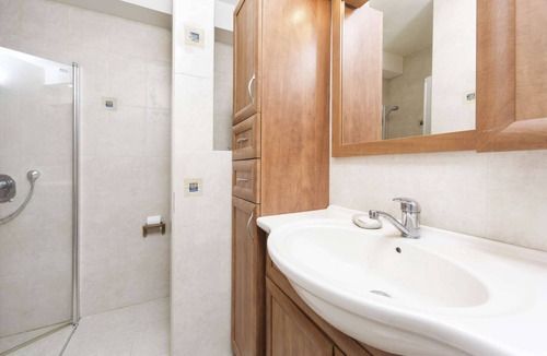 Herzliya Pituach Apartment | 3 Bedrooms 3 min from the Beach