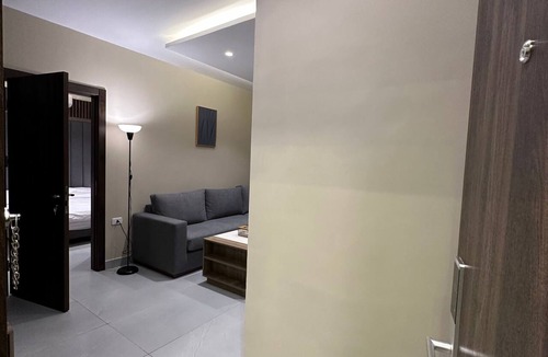 Al Swaifyeh Apartment | 301 AL-NAJEH JRE Apartments For Rent ave
