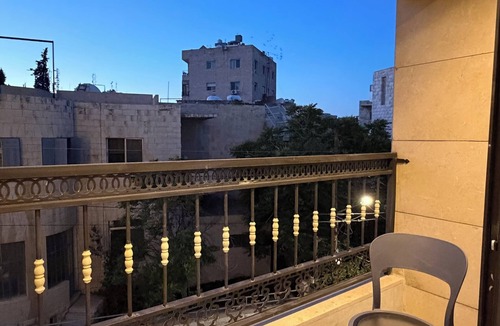Al Abdali Apartment | 312 tara-JRE Jabal Al Lweibdeh with stunning view