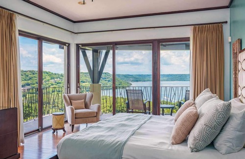 Papagayo Peninsula Condo | 3BR Oceanview Condo | Peninsula Papagayo | Golf Cart Included!