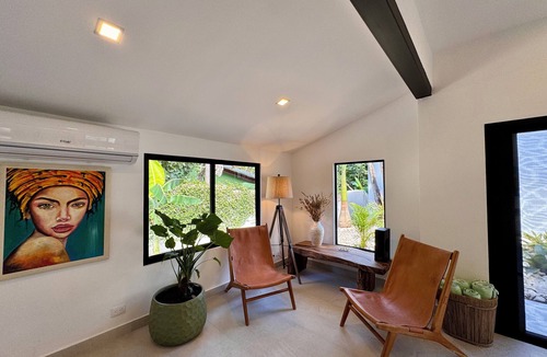 Playa Langosta House | 4 Bedrooms 8 Guests Walk to Beach Private Pool Playa Langosta Tamarindo