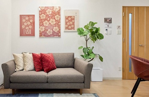 Karasuma Condo | 4 bedrooms and 2 bathrooms｜Condominiums can accommodate up to 10 people, making them perfect for a 3-generation family vacation.