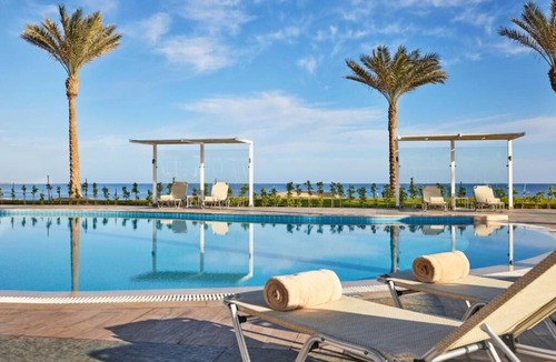 Port Ghalib Hotel | 4 Family Rooms with Eco-Certified Comfort Near Scenic Beachfront