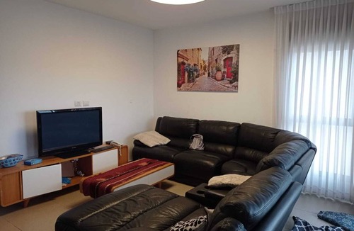 Tel Aviv Apartment | 4 room apartment in Tel Aviv for a short time