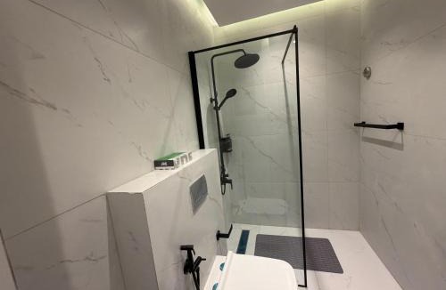Al Abdali Apartment | 408s tara-JRE Jabal Al Lweibdeh with stunning view