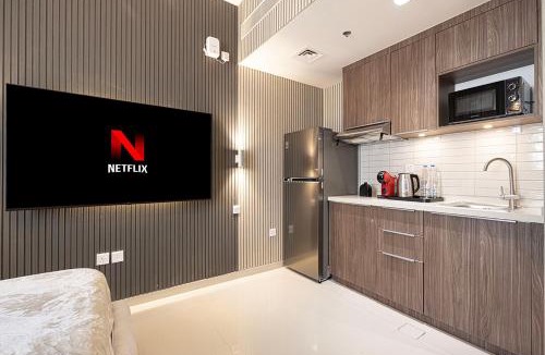 Sharjah Apartment | 5 Star Studio Apartment at Uptown Al Zahia
