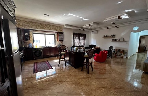 Suwailih Apartment | 7-2 Charming 2-bedroom apt in Quiet Building near Shopping, Hospital, Mosque
