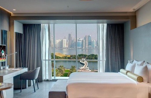 Al Majaz Hotel | 72 Hotel Sharjah
