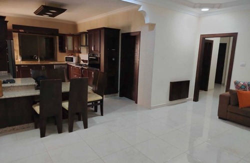 Jordan Apartment | a luxury apartment with an extravagent experience with the quiet neighbourhood