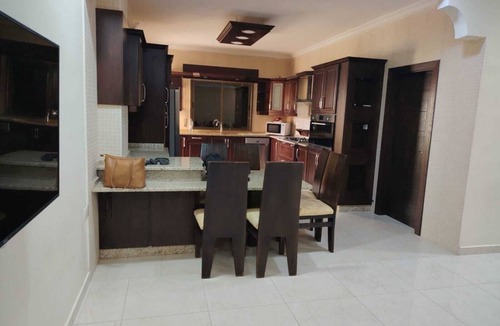 Jordan Apartment | a luxury apartment with an extravagent experience with the quiet neighbourhood