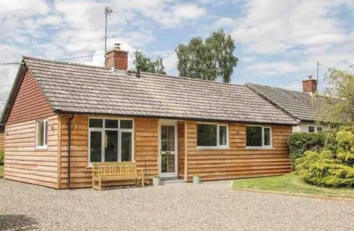 Acton Scott Cottage | A quiet Modern Bungalow with magnificent views of the Wenlock Edge