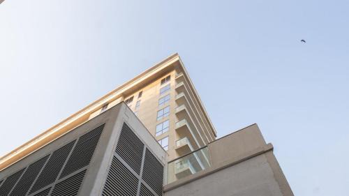 Ras Al Khaimah Apartment | A Spacious Studio with Partial Sea Charm