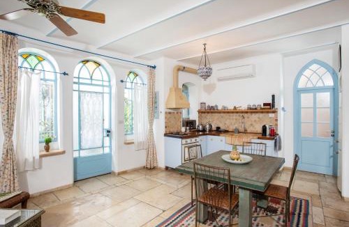 Ein Karem Bed & Breakfast | Above The Spring