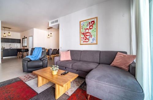 Nahariya Apartment | Achziv Beach Haven 3BR Apartment by Sea N Rent
