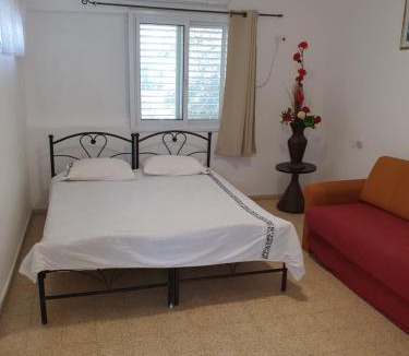 Neve Zohar Apartment | Adam s apartments entrance to Neve Zohar by Maya