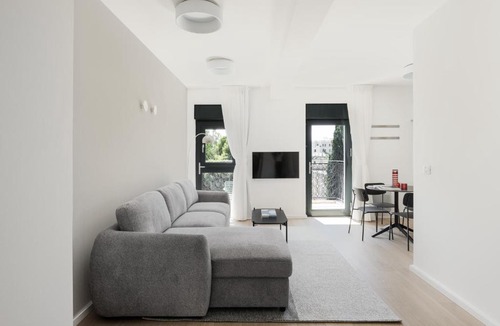 Mamilla Apartment | Adama by Sweett - Keren Hayesod