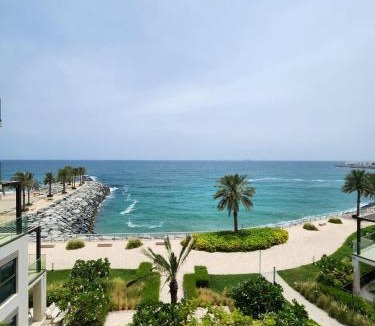 Sharm Apartment | address beach resort Fujairah direct see view