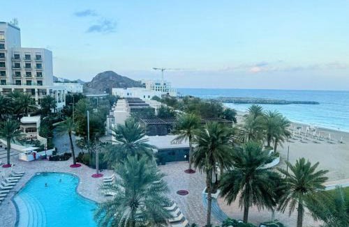Al Kubus Apartment | Address Beach Resort Fujairah - BLUE WORLD