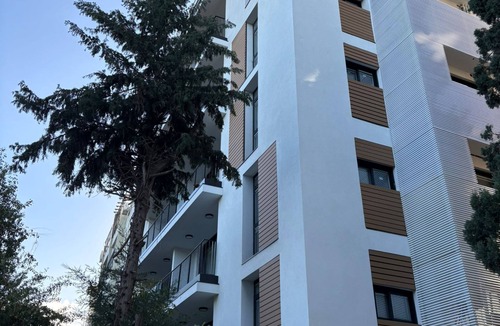 Tel Aviv Apartment | Adorable 3-bedroom apartment, first line to Hayarkon park in Bavli neighborhood