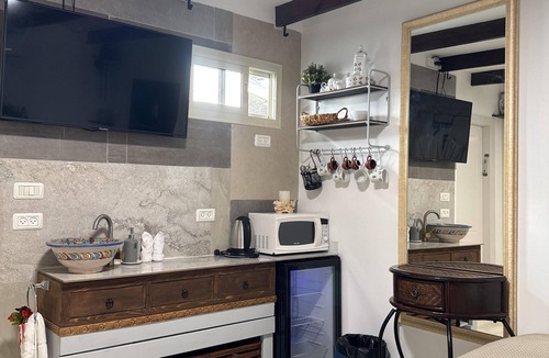 Hadera Hotel | Ahuzat Shaul SeaSide – Bed in Shared Room, Private Bath, Walk to the Beach