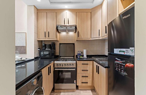 Discovery Gardens Apartment | Airstay - Palmoral Collection - Studio - Near Metro - Monthly Offer Available