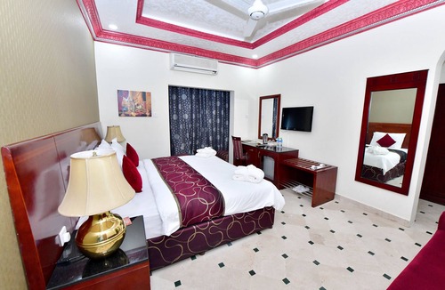 Seeb Hotel | Al Bahjah Hotel