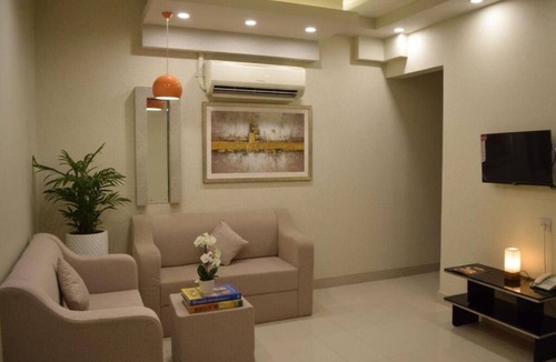 Al Maabilah Hotel | Al Bayrahaa Hotel Apartments
