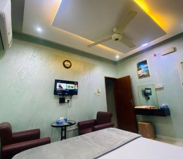 Ras Al Khaimah House | AL FANAR REST HOUSE LLC