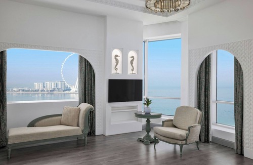 Dubai Marina Resort | Al Habtoor Grand Resort, Autograph Collection®