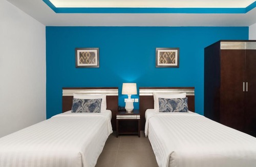Seeb Hotel | Al Hail Waves Hotel Managed By Centara
