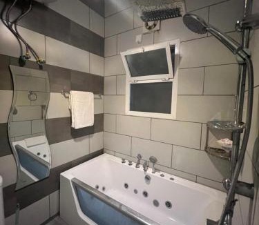 Al Hamra Apartment | Al Hamra Sky Stay