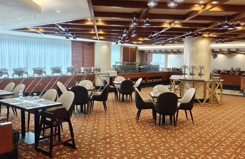 Sharjah Hotel | Al HAYAT PALACE HOTEL