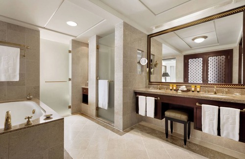 Barr Al Jissah Hotel | Al Husn Hotel Muscat - managed by Hilton